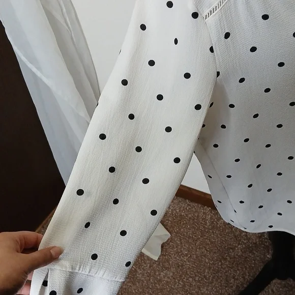Fever women's slit collar polka dot quarter sleeve blouse size large - Picture 7 of 13